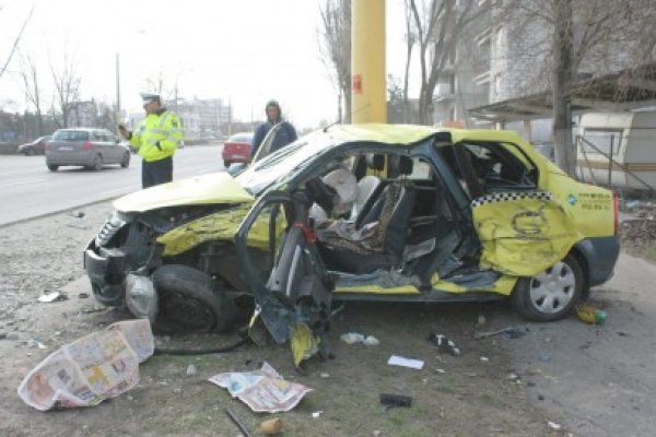 Accident rutier grav în Mamaia: un medic a ajuns la spital